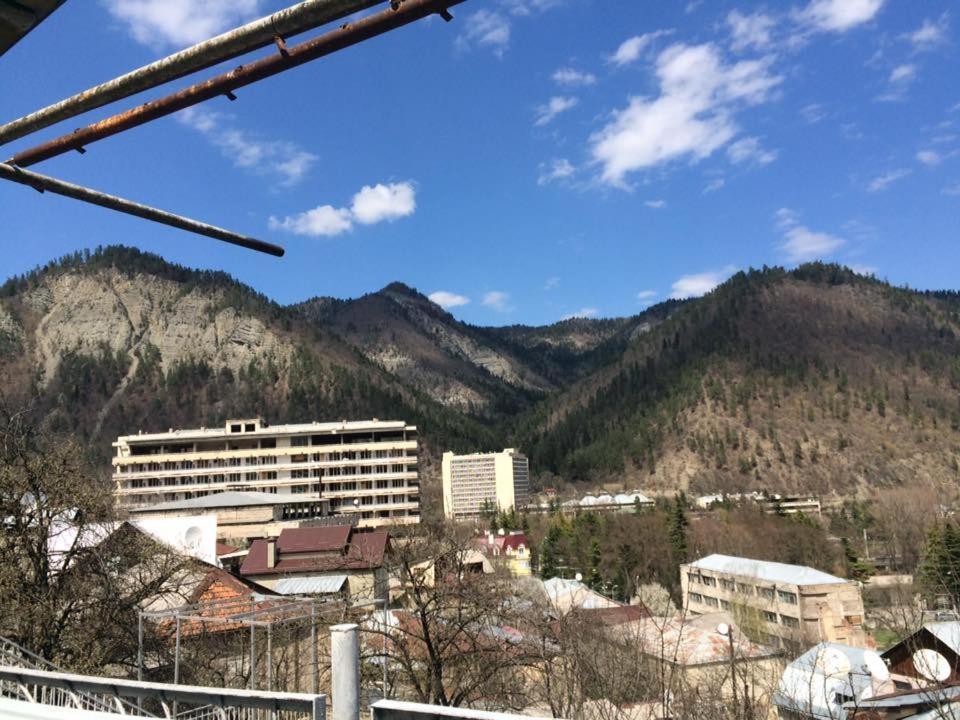 Tamara Appartement Bordzjomi Buitenkant foto
